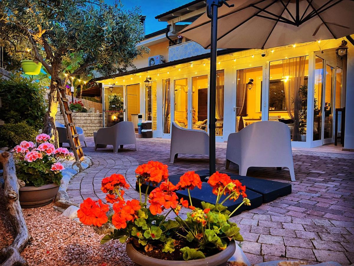 פסקרה Peperosa In Collina B&B מראה חיצוני תמונה